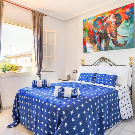 2 Bedroom Stunning In Apartment *